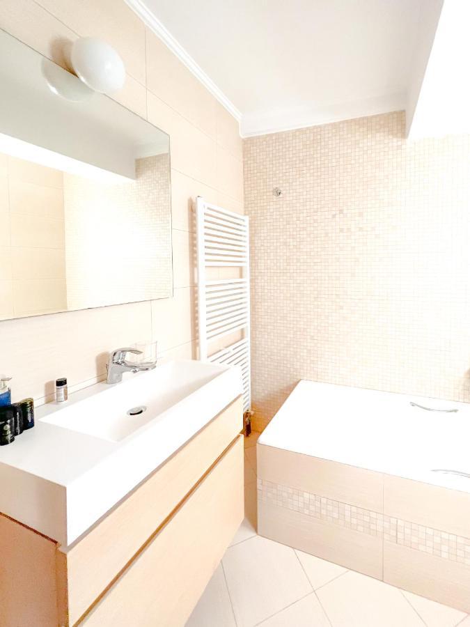 Helichrysum Anhome Premium Selection アテネ エクステリア 写真